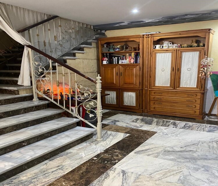 ESCALERA SEGUNDA PLANTA VIVIENDA.jpg